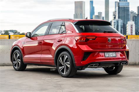 2025 Volkswagen T-Roc R-Line review - Jencair.com