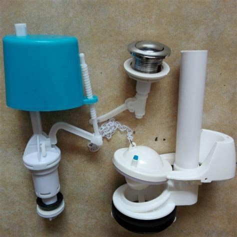 老式浮球马桶怎么调节水位 - 家核优居