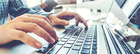 Business Computer Operater 的图像结果