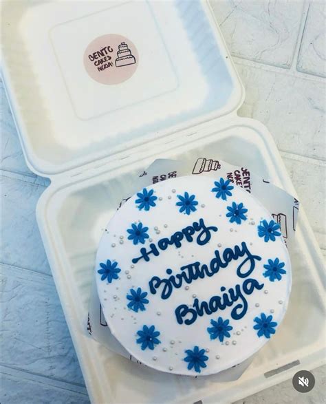 Blue Flower Bento Cake – Bento Cakes Noida