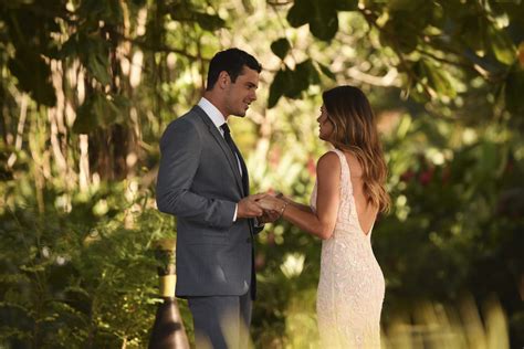 The Bachelor Season 20: The infamous 'I love you' (times two) moment