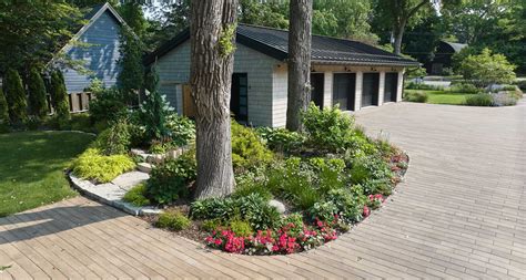 Low Maintenance Yards Simple Ideas For Low Maintenance Front Yard