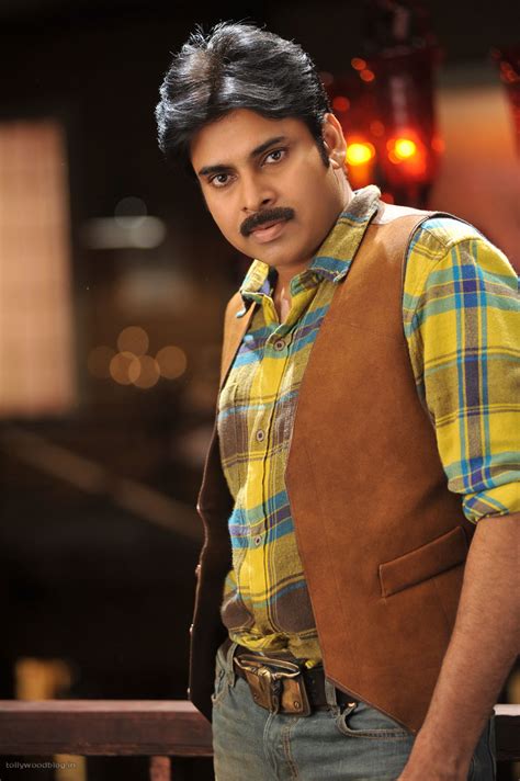 Cameraman Gangatho Rambabu Movie Latest Photos Stills
