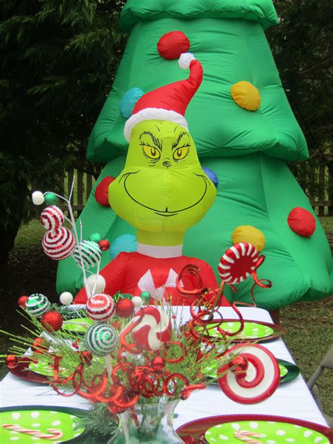 Grinch Themed Birthday Party