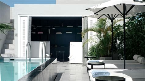 Swimming Pool Images. Free 的图像结果