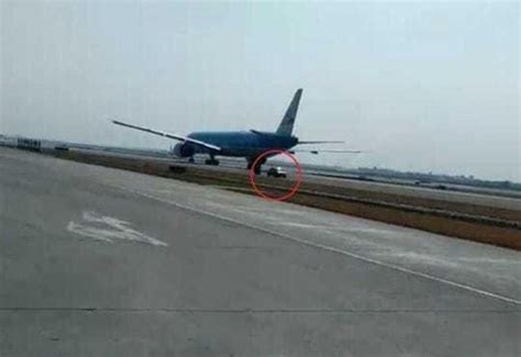 Drunk man breaches security, drives car close to a plane on Bangkok ...