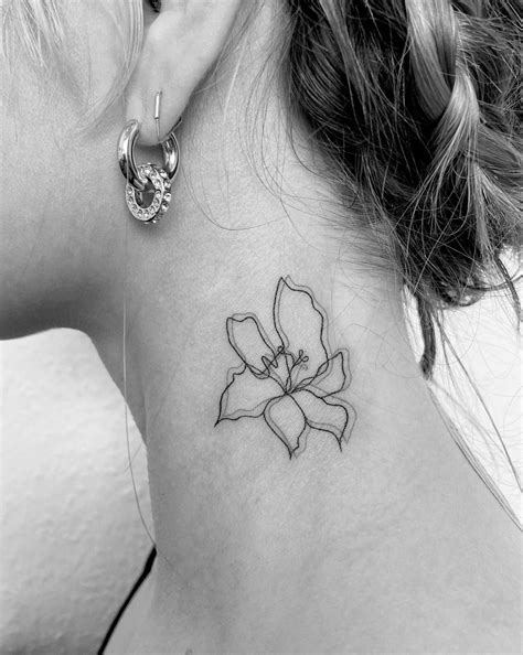 15 Ridiculously Classy Neck Tattoo Ideas That Won't Get You Fired! 🔥 ...
