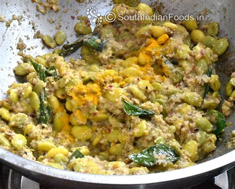 Mochakottai puli kuzhambu |Avarekalu tamarind curry-How to make-Step by ...