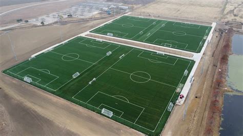 Northeast Metropolitan Park - Brock USA - shock pads and infill for ...