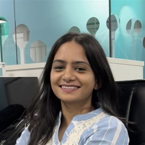 Shreya - Biology teacher - ₹1356/h