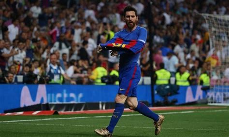 Lionel Messi and his magic in El Clasico 2017 - IBTimes India