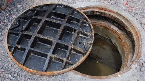High Court seeks data on manholes, protective grills from Maharashtra ...