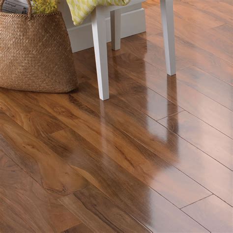 Dolce Walnut effect Laminate flooring 1.19 m² Pack | Departments | DIY ...