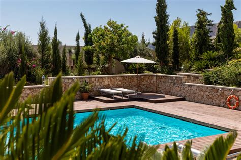 How to Test, Raise, and Lower Swimming Pool Alkalinity - Pool Calculator