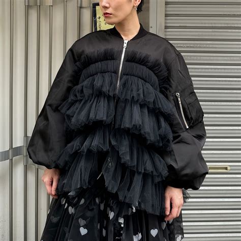 VIVIANO / Gathered Tulle Bomber Jacket / BLACK | ふぁいん