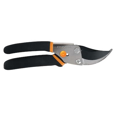 Shop Fiskars Garden Tools for Expert Gardening | Lowe's