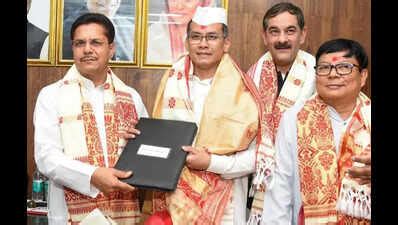 Gaurav takes charge as Assam Cong chief ahead of assembly polls ...