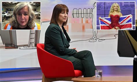Minister cuts Rachel Reeves adrift over Sabrina Carpenter freebie