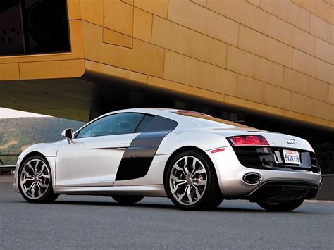 2009 Audi R8 V10 Specs, Performance & Photos - autoevolution