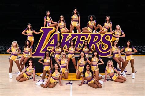 Los Angeles Lakers | Laker Girls 21-22