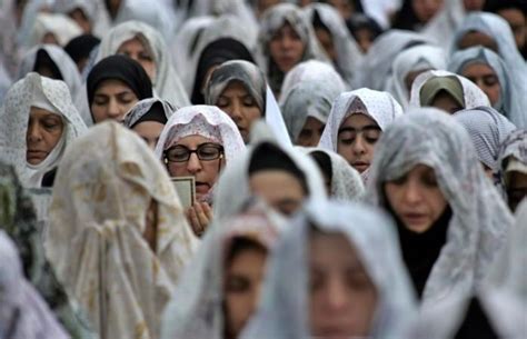 Who is Jamitha Teacher? Meet the first woman Imam to lead Friday ...