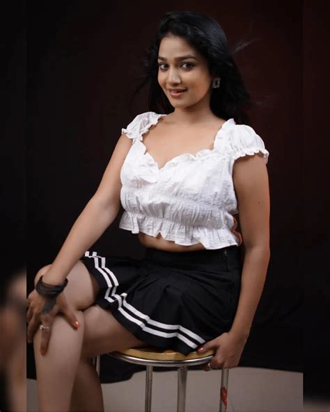 Lavanya Manickam: Photos, Age, Family, Background, Net Worth, and Lifestyle | Lavanya Manickam ...