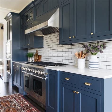 Bringing A Classic Look To Your Kitchen With Navy Blue Cabinets - Home ...