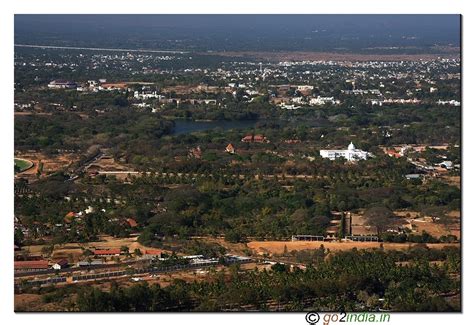 go2india.in : Mysore city view from Chamundi hill