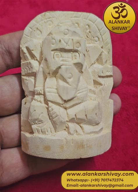 SHWETARK GANPATI IDOL – ALANKAR SHIVAY®