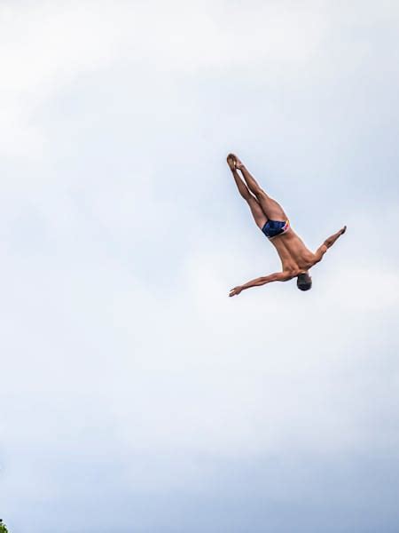 Cliff diving world records: The 7 most impressive milestones