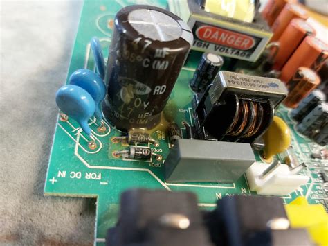 Is this capacitor leaking? : r/AskElectronics