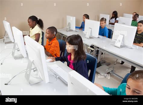 Basics Computer Class for Students 的图像结果