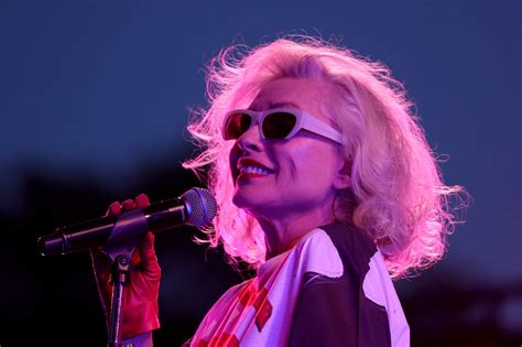Debbie Harry Net Worth - Wiki, Age, Weight and Height, Relationships ...