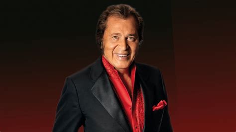 Engelbert Humperdinck, Royal Liverpool Philharmonic, 10 September 2025 ...
