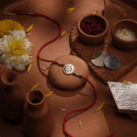 Vintage Armour 0.01 Carat Lab-Grown Diamond 999 Silver Coin Rakhi ...