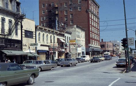 S Dubuque 1980s | Historical photograph of Iowa City. For ed… | Flickr