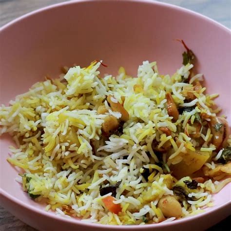 Veg dum biryani hyderabadi biryani recipe restaurant style veg dum ...