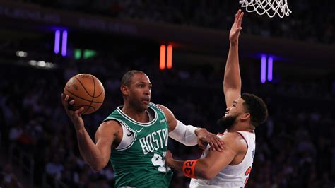 Could the Knicks poach veteran Boston Celtics big man Al Horford?