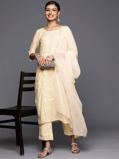 Buy Off White Embroidered Silk Blend Straight Kurta With Trousers ...
