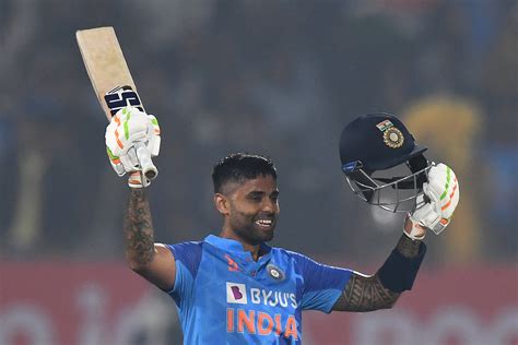 Ind vs Nz 2nd ODI: जाफर ने बताया कि वनडे में किस समय सूर्यकुमार यादव का ...
