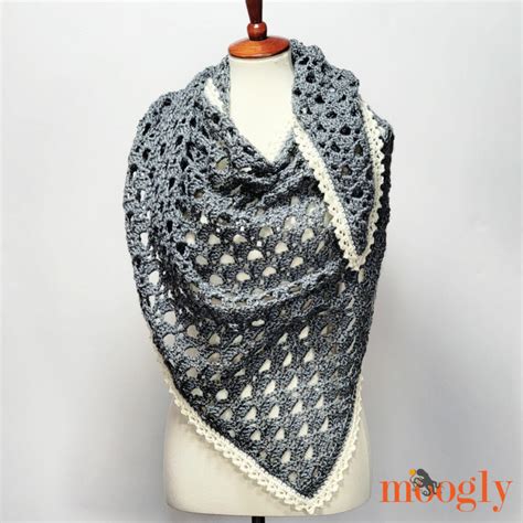 Heatherstone Shawl - Free Crochet Pattern on Moogly