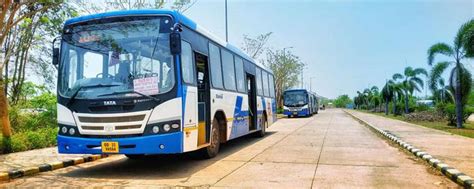 Kolkata Finds Solace In The Air-Conditioned Bus Service | WhatsHot Kolkata