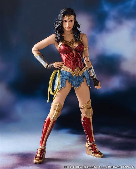 Wonder Woman 1984 SH Figuarts Action Figure by Bandai revealed!