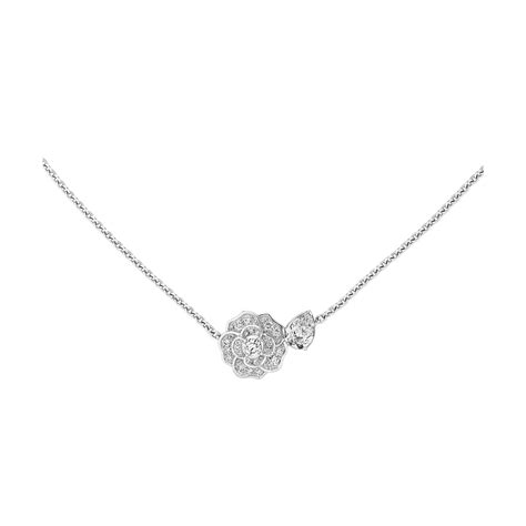 White gold necklaces—Fine Jewelry | CHANEL