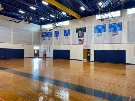 Rent a Gym (Medium) in Deltona FL 32725