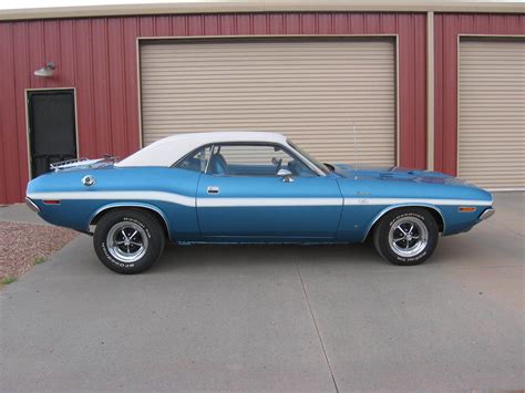B5 Blue 1970 Dodge Challenger R/T on eBay | Mopar Blog
