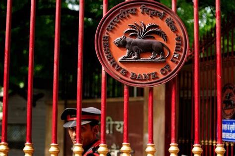 RBI warns of forex trading through foreign portals