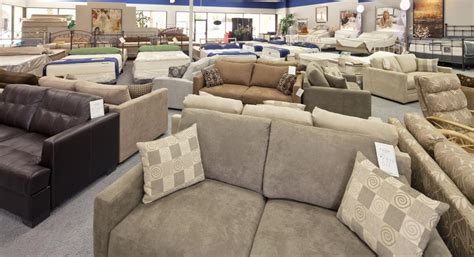 Local Furniture Shop 的图像结果