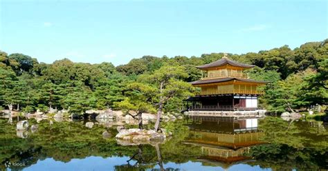 Golden Pavilion Kinkaku-ji Tour with National Licensed Guide in Kyoto ...