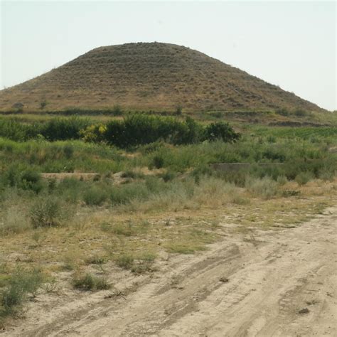 Ancient Dvin Ruins (The medieval capital of Dvin) - Tripadvisor